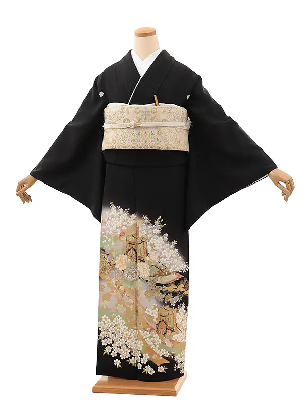 作家物　ゆったり3Lの縁起の良い合わせ貝と 四季の花々の美しい黒留袖フルセット 1AA4487000.webp