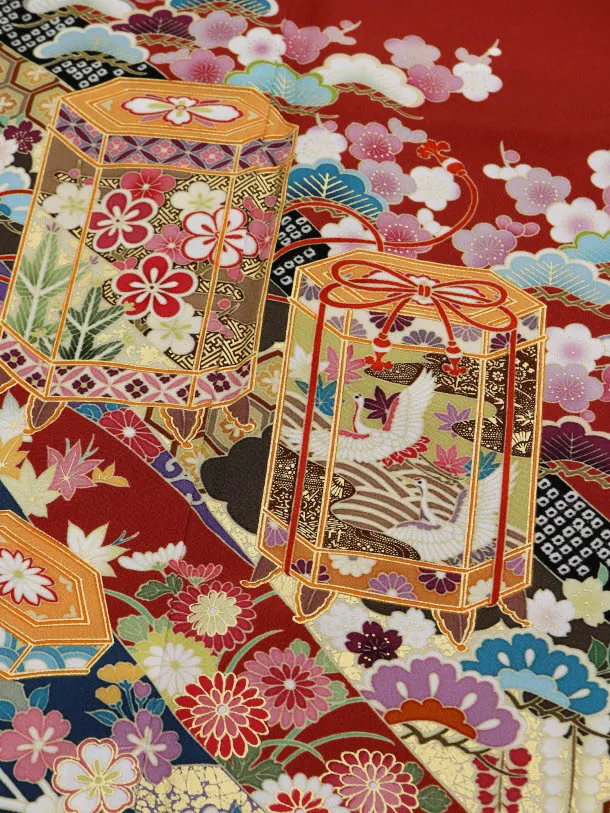 リバーシブル 留袖 裏赤 スクエアジレ 着物リメイクフリーサイズ J70728 リバーシブル 留袖 裏赤 スクエアジレ 着物リメイクフリーサイズ