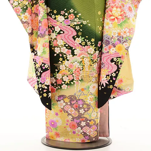 y0626】S大きいサイズお仕立て上がり正絹振袖 多色地に花