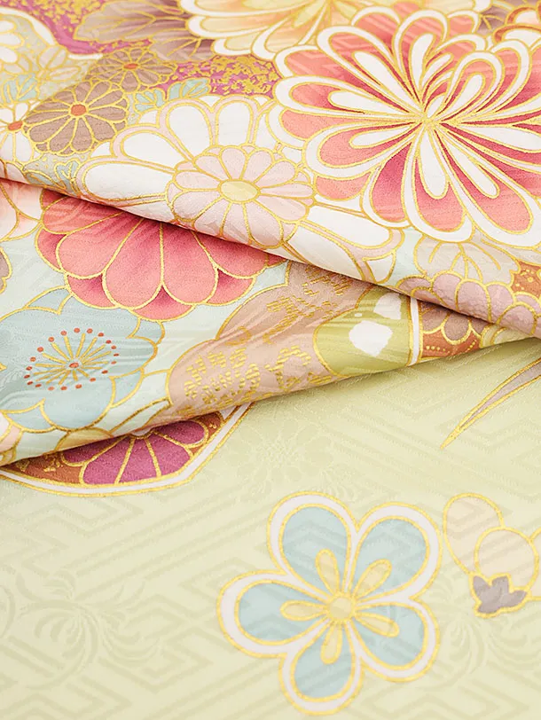 振袖レンタル1253 桂由美 若葉色 御所車扇花 | 着物レンタルの