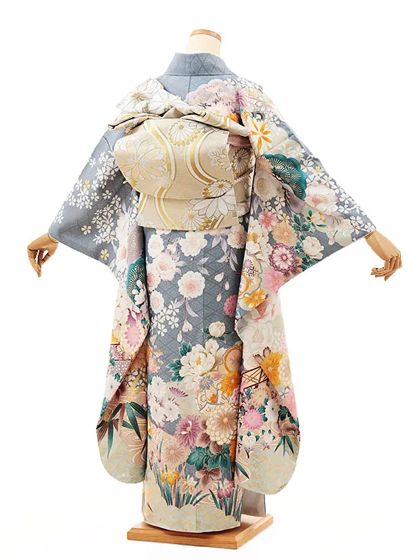 振袖レンタル1342 グレー地 鼓に牡丹 | 着物レンタルの京都かしいしょう