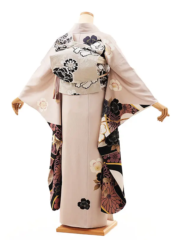 振袖レンタル1420 ピンクベージュ 桜 | 着物レンタルの京都かしいしょう