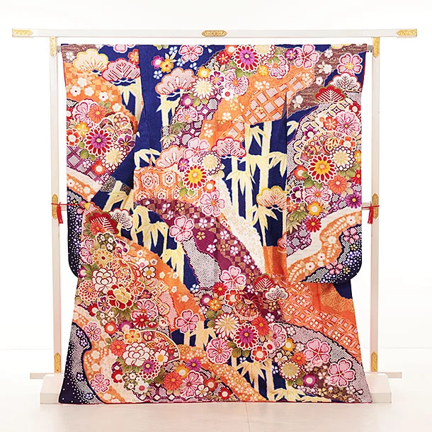 SALE8/24まで！アンティーク振袖フルセット　ラズベリー色　牡丹花づくし 楽天市場】【成人式 振袖 レンタル】RS2078 正絹 モスグリーン