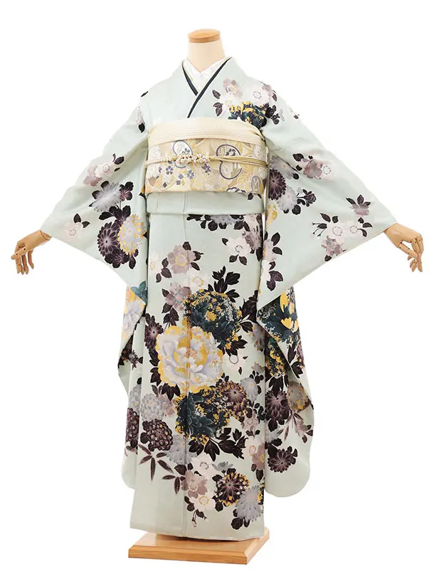 振袖レンタル1062緑地牡丹に梅七宝柄 | 着物レンタルの京都