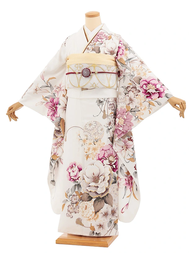 振袖レンタル1557　白地 鞠に牡丹