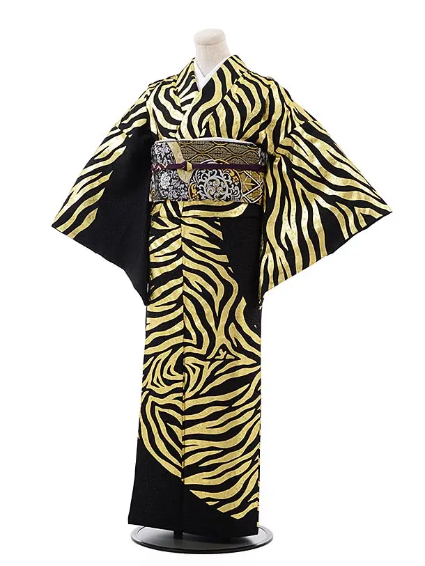 訪問着ﾚﾝﾀﾙ765 黒地 金彩 | 着物レンタルの京都かしいしょう