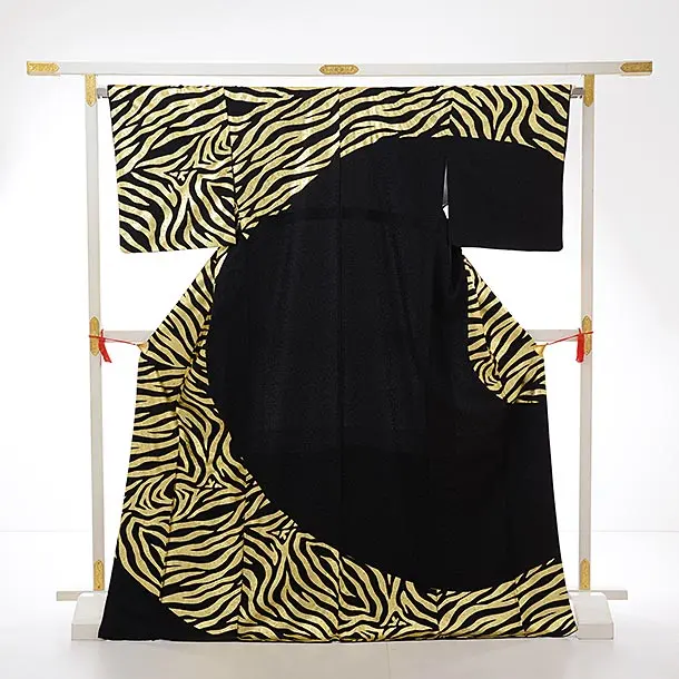 訪問着レンタル765 黒地 金彩 | 着物レンタルの京都かしいしょう 訪問着レンタル765 黒地 金彩 | 着物レンタルの京都かしいしょう