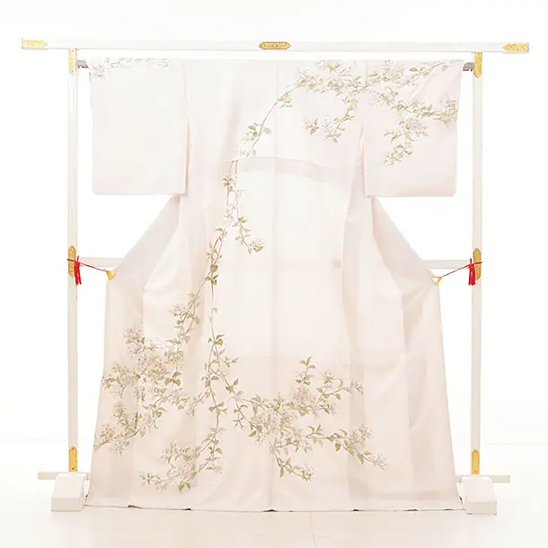 訪問着 花柄刺繍 淡いピンク 未使用 京友禅 金駒刺繍 雪輪 花柄 金彩 訪問着 正絹 ピンク