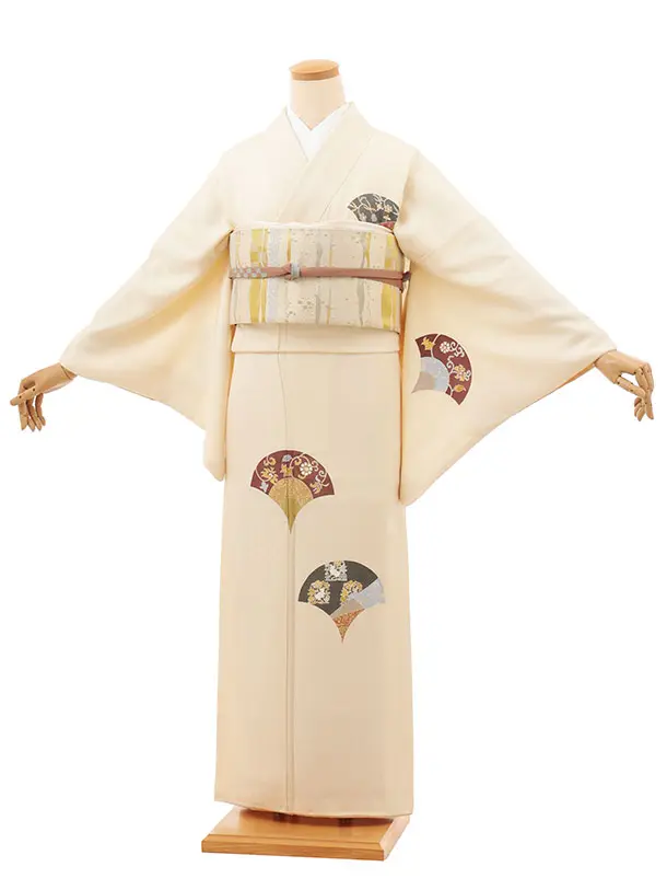 訪問着t1437  クリーム地 寿文様