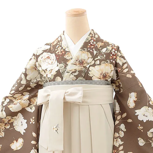 IGGY オーダー袴着３着　ハンドメイド 卒業式袴レンタルh830 SUGER KEI ブラウン水彩花柄×クリーム袴