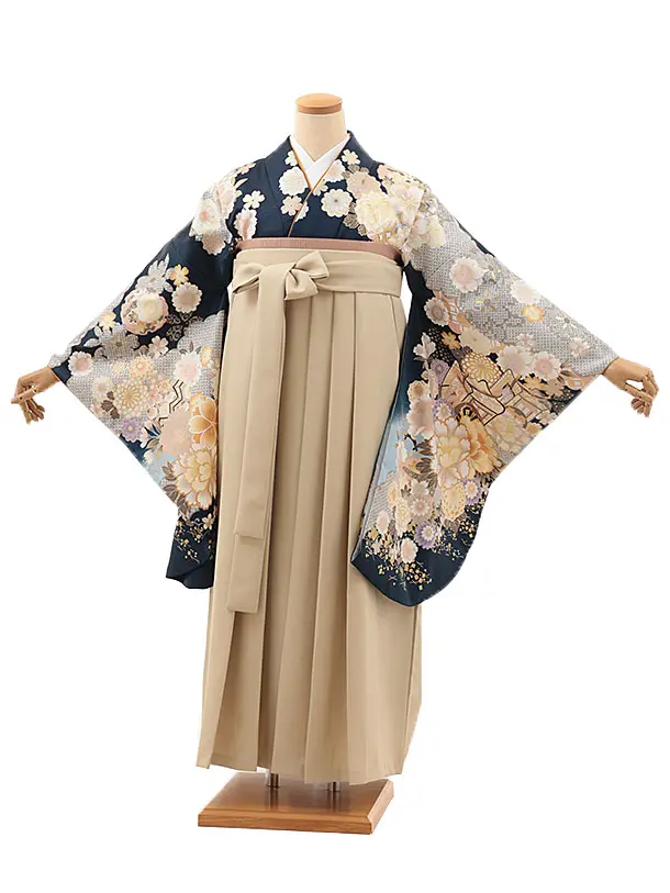 【ふくよかサイズ】卒業袴 T025 紺地 御所車 花づくし×ベージュ