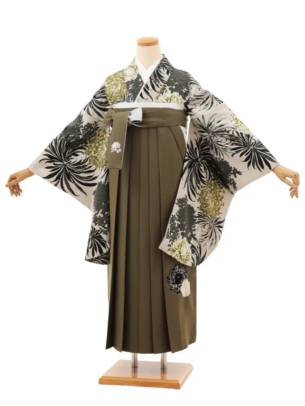 卒業袴T135　紅一点 ベージュグリーン乱菊×モスグリーン