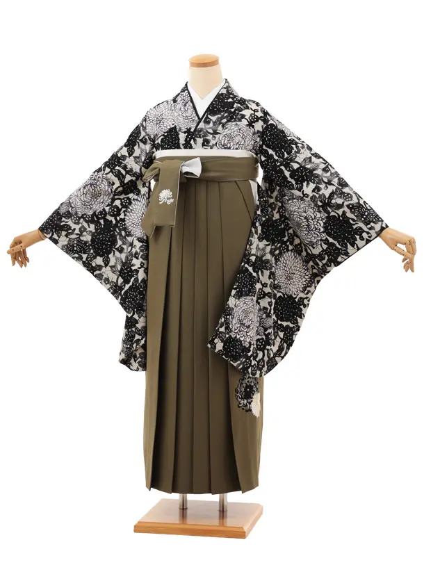卒業袴T149　紅一点 ベージュ黒菊尽くし×モスグリーン