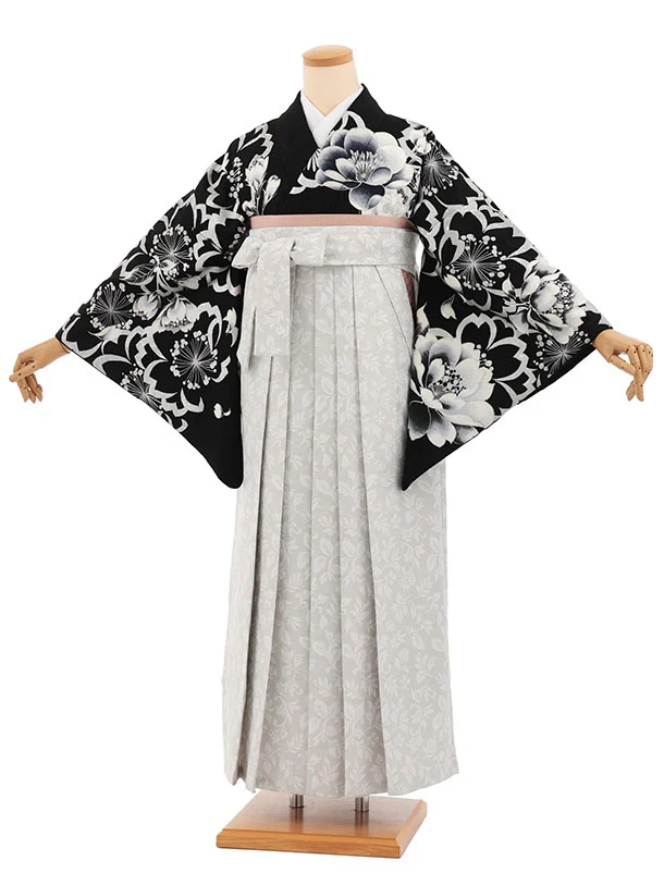 先生,教員向け袴レンタルT244　黒地牡丹×薄グレー花