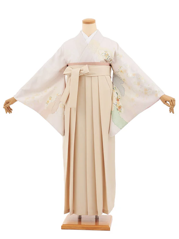 先生,教員向け袴レンタルT247　薄ピンク雲取りに桜×ベージュ