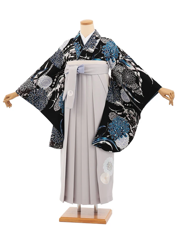 卒業式袴T466 JAPAN STYLE 黒菊と羽 × グレー