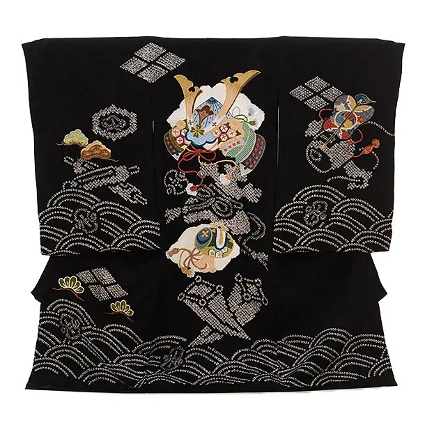 産着 お宮参り 男の子 裄47 身丈97 鷹 和柄 五つ紋 黒 正絹 初着 掛着 産着 お宮参り 男の子 裄47 身丈97 鷹 和柄 五つ紋 黒 正絹 初