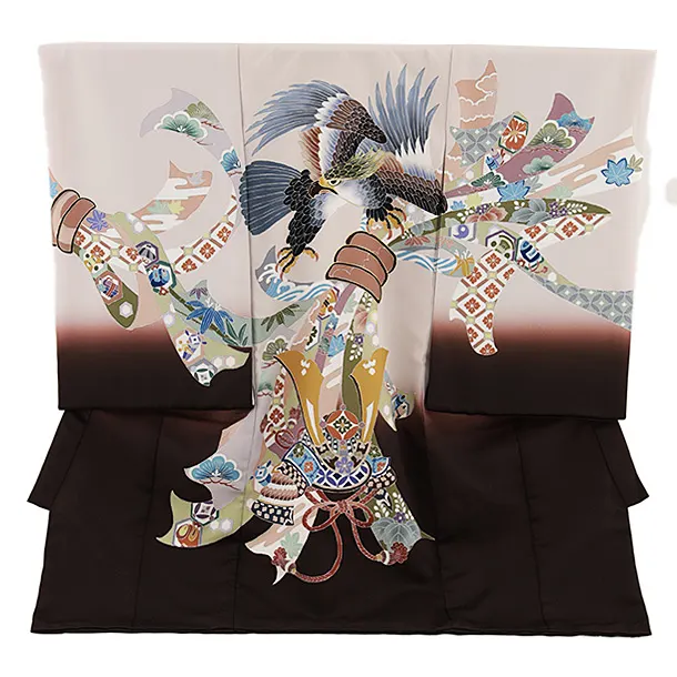 男児産着 お宮参りレンタル2752 ベージュ×茶 鷹と兜に束ね熨斗