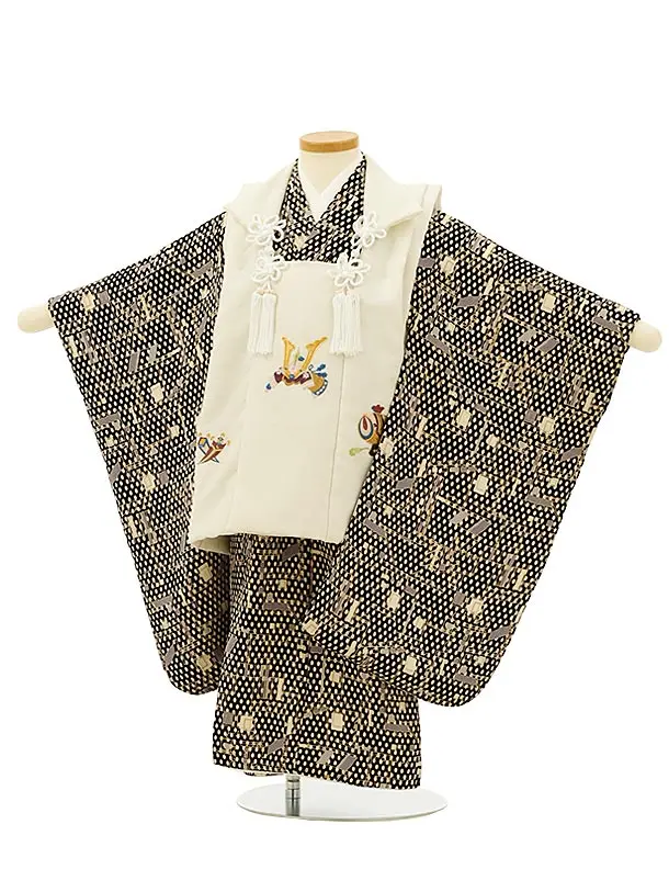 七五三レンタル(3歳男児被布)2779白兜x黒疋田柄松熨斗軍配