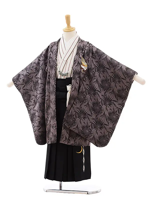 かんたん七五三(5歳男袴)X863 黒地松に鷹×黒縞 | 着物レンタルの