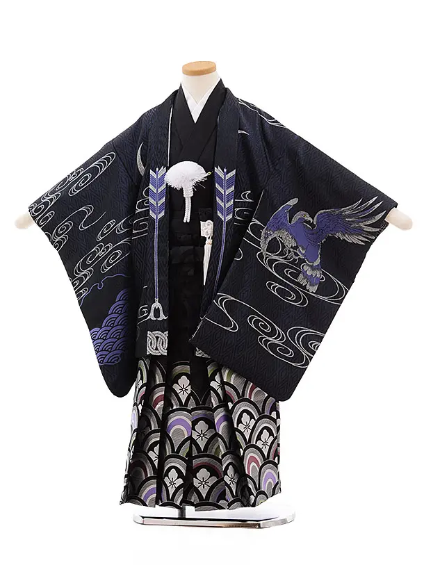 7歳用黒紋付袴♡七五三　大きめ5歳　男の子　セット　一式　縦縞袴　日本製 楽天市場】男の子 黒紋付 フルセット 販売 七五三 着物 羽織 袴