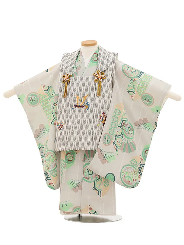 七五三レンタル(3歳男児被布)W405 白矢柄 刺繍兜×ベージュ吉祥文様