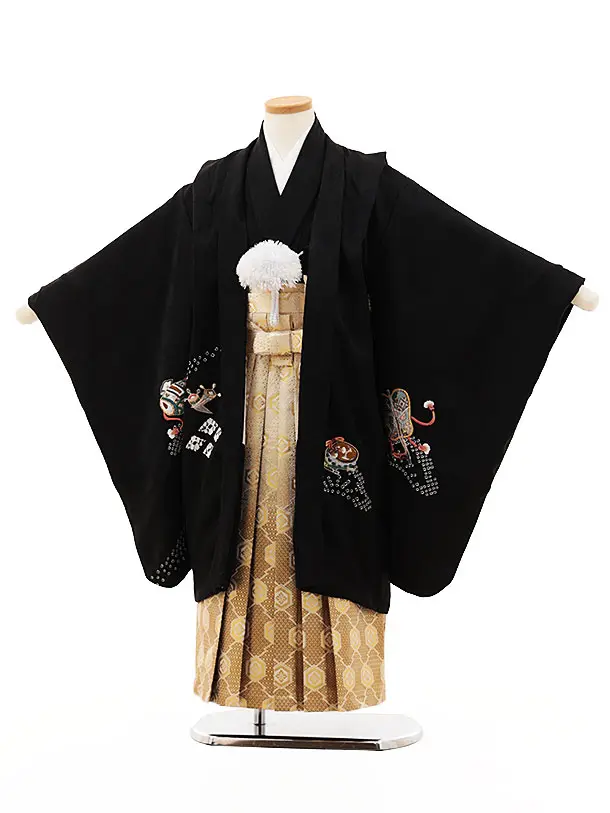 正絹☆黒に鷹の着物と縞袴のセット 楽天市場】七五三 着物 正絹 男の子 袴 セット 5歳正絹羽織袴