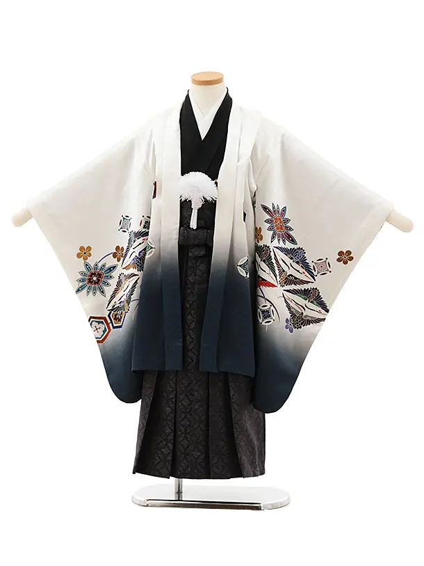 七五三(5歳男袴)X594【正絹】白地裾紺 吉祥文様に鷹×紺 | 着物レンタル