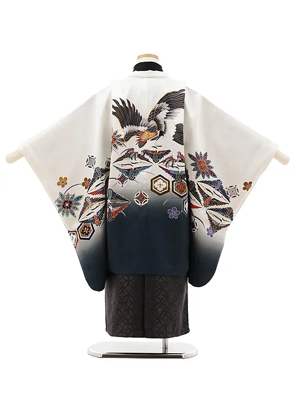 七五三(5歳男袴)X594【正絹】白地裾紺 吉祥文様に鷹×紺 | 着物レンタル