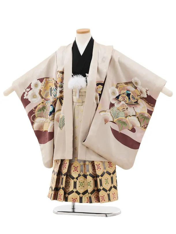 かんたん七五三(5歳男袴)X703【正絹】 ベージュ吉祥文様 白鷹×ゴールド亀甲