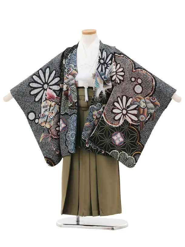 かんたん七五三(5歳男袴)X784 黒疋田柄 吉祥文様鷹×抹茶グリーン