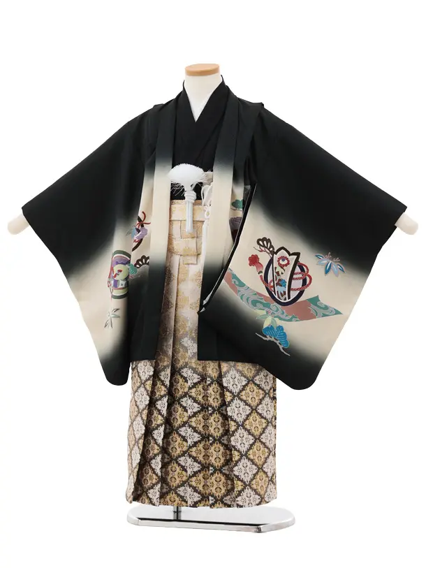 かんたん七五三(5歳男袴)X802 黒地 束ね熨斗に鷹×ベージュ黒ぼかし