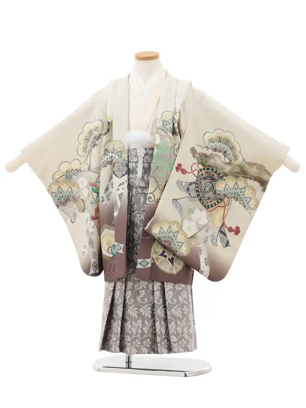 かんたん七五三(5歳男袴)X810 ベージュ武具に鷹×グレー