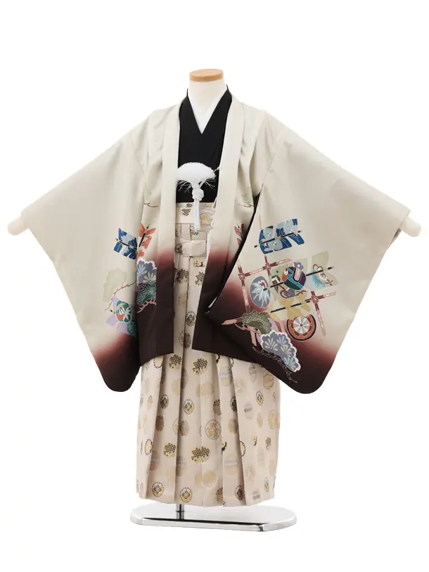 かんたん七五三(5歳男袴)X820 ベージュ 吉祥文様 矢羽根×ベージュ雪輪
