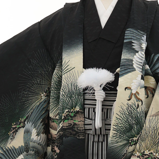 美品！黒系　縦縞袴　七五三　5歳　男の子　セット一式　　鷹　松　城 お買い得品♡七五三 5歳 男の子 正統派縦縞袴 一式 兜 黒系 黒地