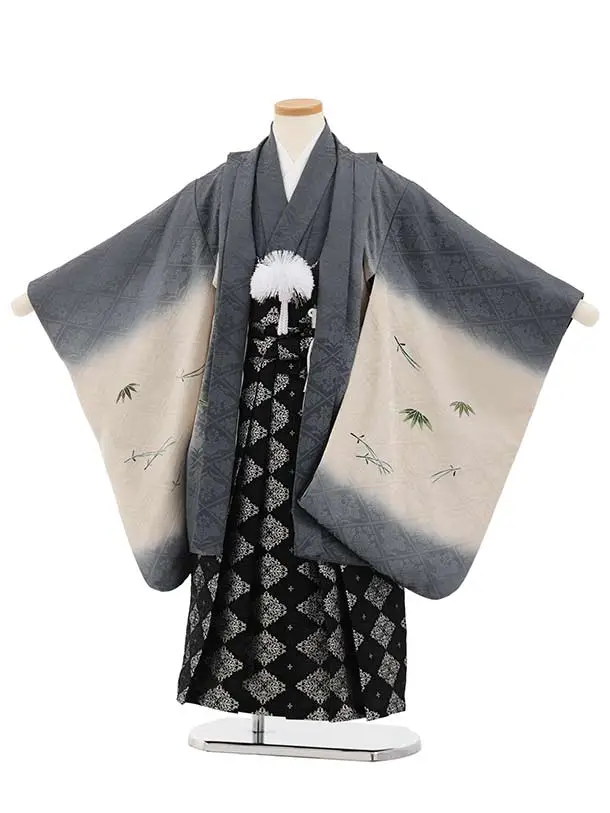 七五三(5歳男袴)X976【高級正絹】グレー染め分け 馬に兜×黒銀菱