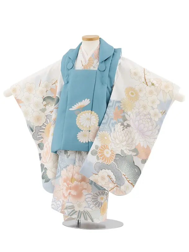 七五三レンタル(3歳女児被布)4925 ターコイズブルー菊×白地牡丹に松竹梅
