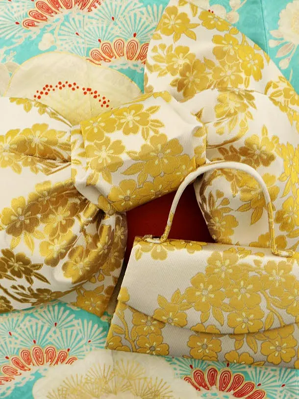 st-3407　正絹全通名古屋帯　紅梅鼠色　未使用 リサイクル着物名古屋帯 正絹 Sランク 生成り色（きなりいろ） 型染