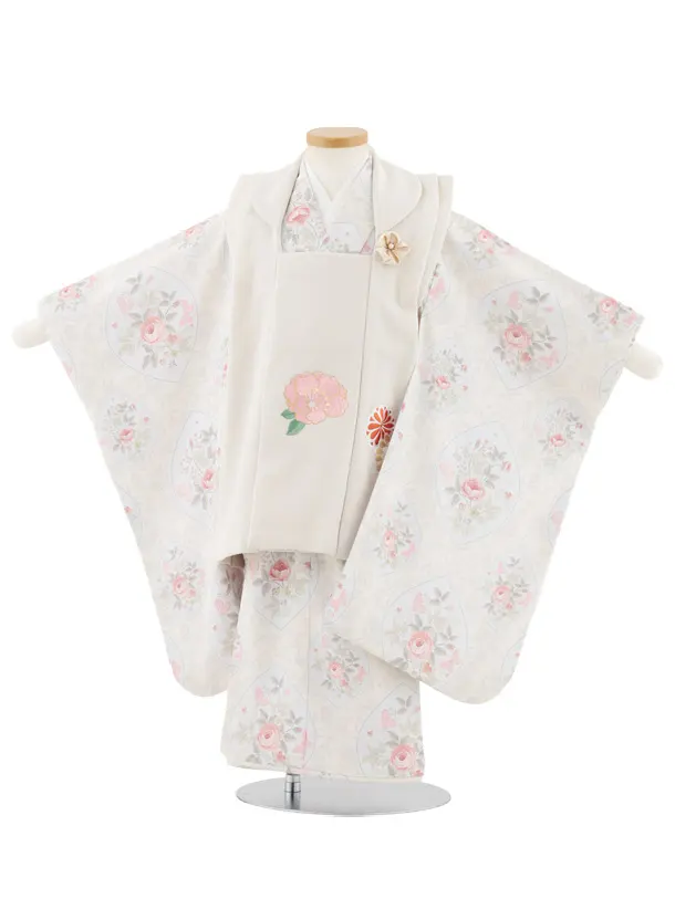 七五三レンタル(3歳女児被布)S041 ベージュ刺繍花×ベージュ洋花