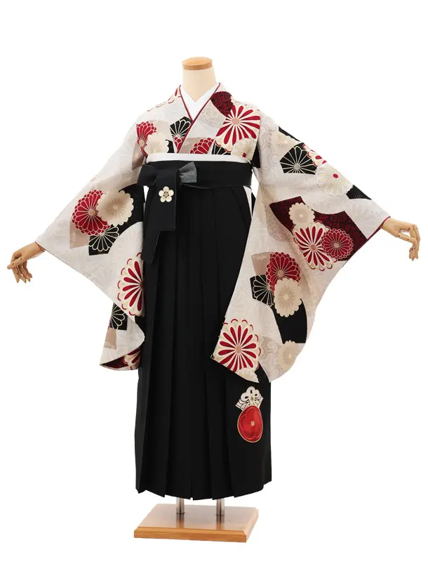 小学生卒業式袴(女の子)Z660 JAPAN STYLE ベージュ菊×黒