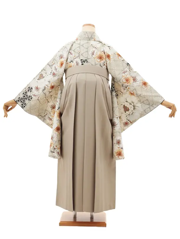 小学生袴 Z676 JAPAN STYLE ベージュ牡丹 八重桜×ベージュ