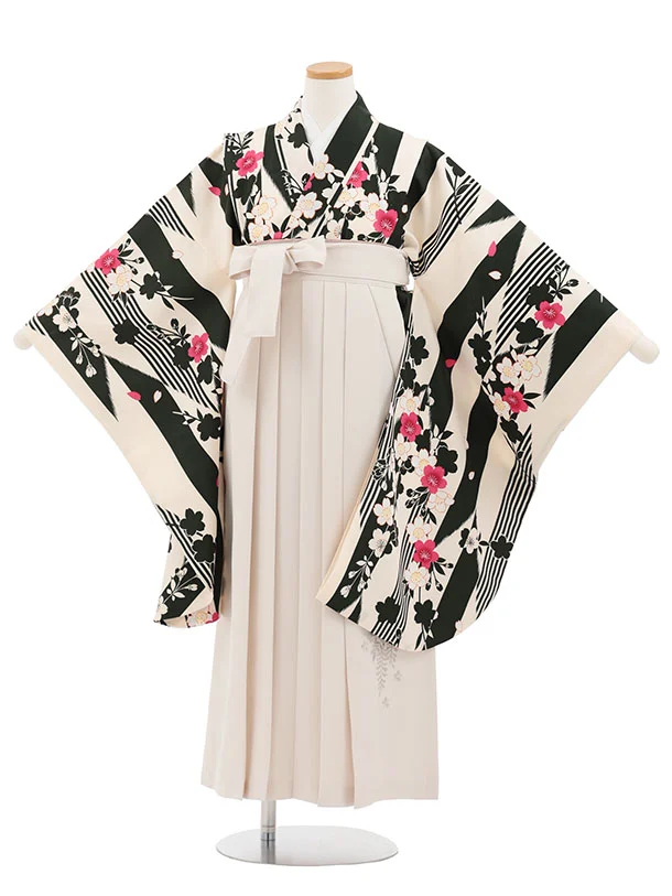 小学生卒業式かんたん袴(女の子) Z823 クリーム矢絣桜×アイボリー