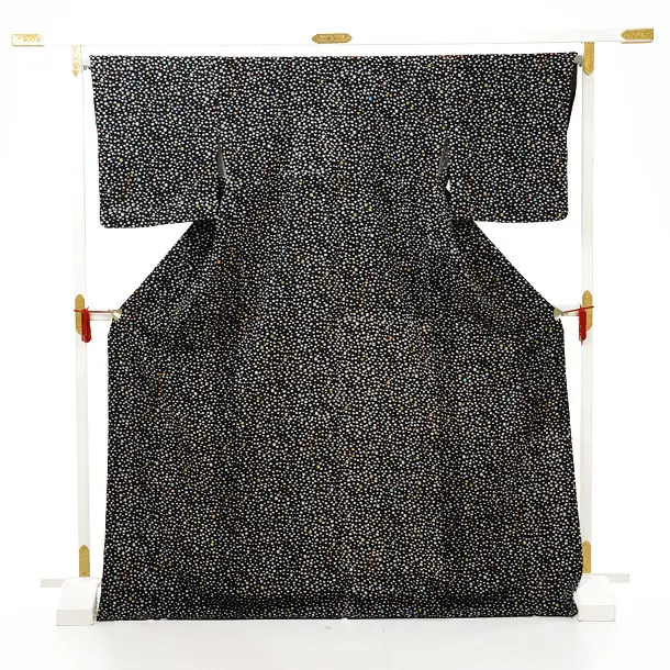 小紋560 tsumori chisatoﾂﾓﾘﾁｻﾄ 黒 | 着物レンタルの京都かしいしょう