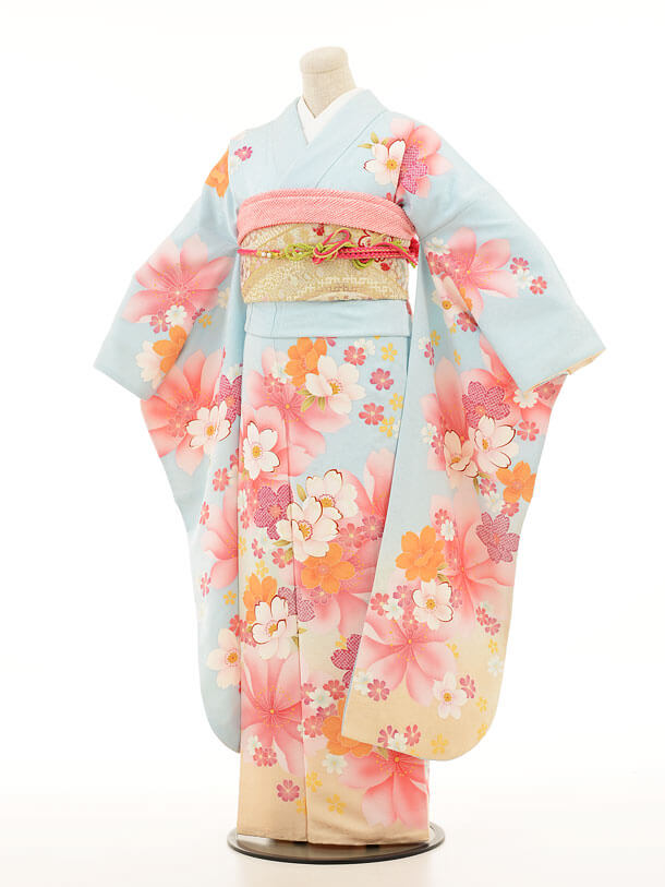 振袖レンタル250水色桜模様 | 着物レンタルの京都かしいしょう