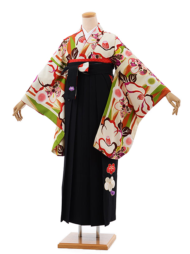 卒業式袴レンタルh548紅一点ｸﾘｰﾑ地椿×黒袴 | 着物レンタルの京都かしい 