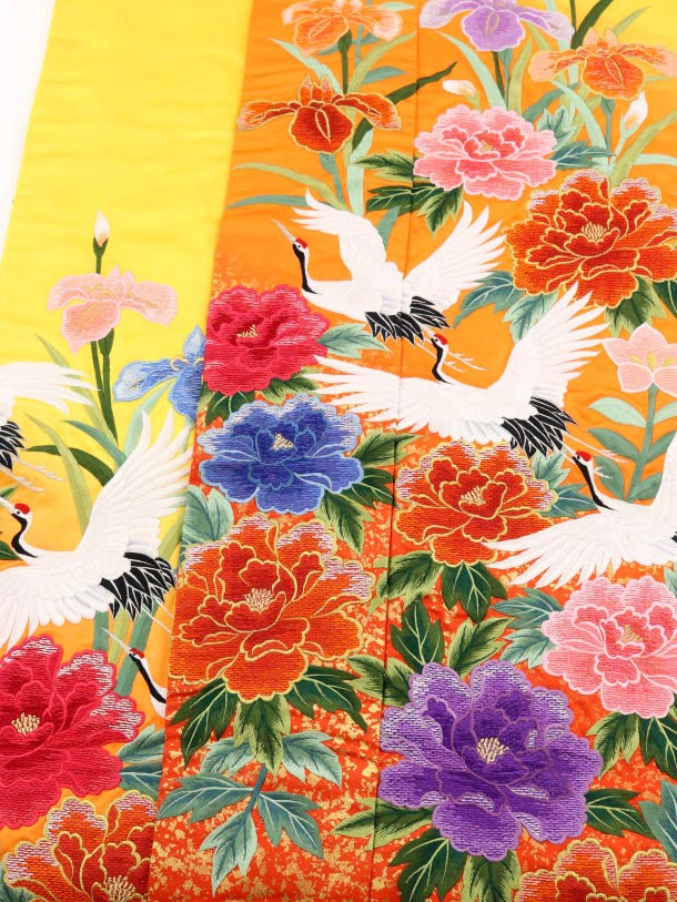 色打掛ﾚﾝﾀﾙ985u竹峰刺繍黄色地華鶴 | 着物レンタルの京都かしいしょう