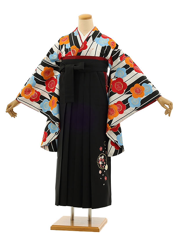 小学生袴Z202 白黒矢柄梅×黒袴 | 着物レンタルの京都かしいしょう